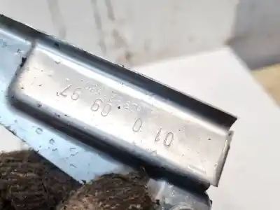 Автозапчастина б/у пластикler для audi a4 avant (b5) 2.4 посилання на oem iam 8d9827579  