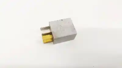 Peça sobressalente para automóvel em segunda mão relé para automóvel por toyota corolla verso (r1) 2.2 d-4d sol referências oem iam 0332011001