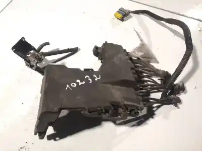 Pezzo di ricambio per auto di seconda mano SCATOLA RELÈ/FUSIBILI per SAAB 900 I (AC4, AM4)  Riferimenti OEM IAM 9665878080  