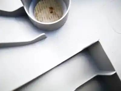 Автозапчастина б/у пластикler для renault clio i (b/c57_, 5/357_) 1.8 (b/c57c, b/c57u) посилання на oem iam 84181swaazz10m1  84181-swaa-zz10-m1