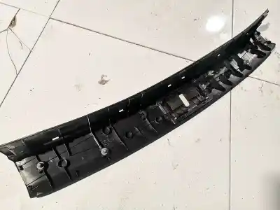 Pezzo di ricambio per auto di seconda mano plastica per opel senator a (29_) 3.0 e riferimenti oem iam 857711h600  85771-1h600