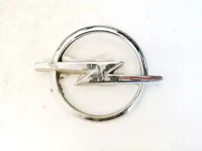 Pezzo di ricambio per auto di seconda mano EMBLEMA per OPEL ZAFIRA A 2.0 16V DI Riferimenti OEM IAM   