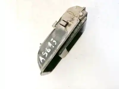 Second-hand car spare part interior right front handle for mazda 3 (bk) 1.6 di turbo oem iam references a739  