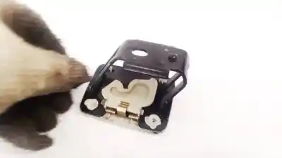 Pezzo di ricambio per auto di seconda mano plastica per audi a4 b8 (8k2) 2.0 tdi riferimenti oem iam 9918008157  