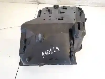 Автозапчастина б/у пластика для audi 100 avant (c4) 2.6 v6 cat (abc) посилання на oem iam 4a1907355c