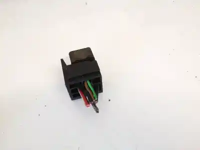 Second-hand car spare part relay for audi 100 avant (c4) 2.6 v6 cat (abc) oem iam references 0332204103  