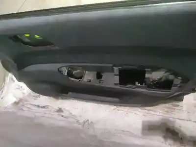 Pezzo di ricambio per auto di seconda mano rivestimento porta anteriore destro per honda fr-v (be) 2.2 ctdi executive riferimenti oem iam 