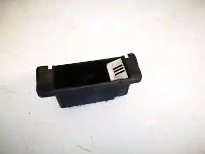 Pezzo di ricambio per auto di seconda mano PORTACENERE per AUDI Q7 (4L)  Riferimenti OEM IAM 4B0857405A  