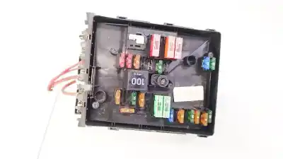 Peça sobressalente para automóvel em segunda mão caixa de fusíveis e relés por opel kadett e fastback (t85) 1.4 s (c08, c48, d08, d48) referências oem iam 01718130