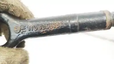 Second-hand car spare part trailer hitch for opel kadett e fastback (t85) 1.4 s (c08, c48, d08, d48) oem iam references 1t0805615a  