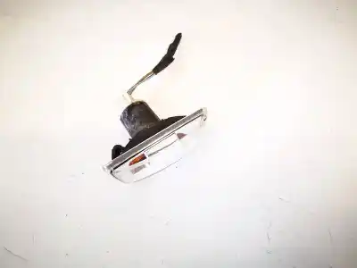 Peça sobressalente para automóvel em segunda mão farolim do lado esquerdo por bmw 3 (e30) m3 2.3 referências oem iam 13228580