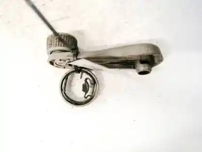 Recambio de automóvil de segunda mano de MANETA ELEVALUNAS, Asa de la ventanilla de la puerta para VOLKSWAGEN TRANSPORTER, T4 1996.01 - 2003.04 FACELIFT 2.5 TDI 75KW 1995.09 - 2003.04 referencias OEM IAM 1H0837581D  