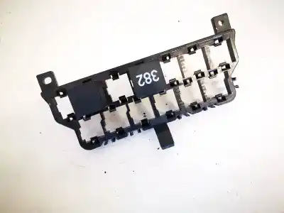 Автозапчасти б/у блок реле/предохранителей за audi a3 (8l) 1.9 tdi ссылки oem iam 8d0937503e