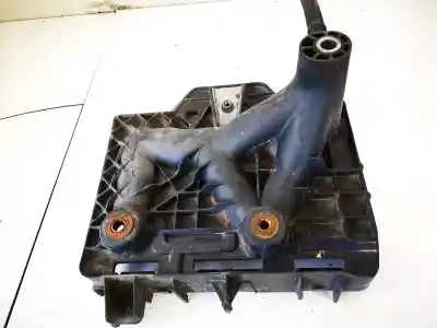 Second-hand car spare part medium for opel kadett e fastback (t85) 1.4 s (c08, c48, d08, d48) oem iam references 5z0915331b  