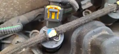 Pezzo di ricambio per auto di seconda mano iniettore per bmw 3 (e30) m3 2.3 riferimenti oem iam 0445110165