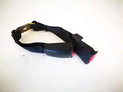 Pezzo di ricambio per auto di seconda mano gancio cintura posteriore centrale per toyota corolla (e12) 2.0 d-4d sol berlina riferimenti oem iam 