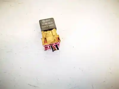 Pezzo di ricambio per auto di seconda mano relè per ford galaxy (vx) 1.9 tdi cat riferimenti oem iam 191906383b  899588000