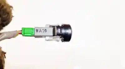 Second-hand car spare part sensor for opel corsa a fastback (s83) 1.2 i (f08, m08, f68, m68) oem iam references wa16  
