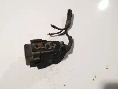 Second-hand car spare part fuse box unit for opel corsa a fastback (s83) 1.2 i (f08, m08, f68, m68) oem iam references   