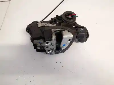 Peça sobressalente para automóvel em segunda mão fechadura da porta dianteira direita por skoda octavia ii combi (1z5) 1.6 tdi 4x4 referências oem iam 