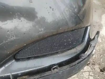 Pezzo di ricambio per auto di seconda mano griglia paraurti sinistra per toyota corolla (e12) 2.0 d-4d sol berlina riferimenti oem iam 