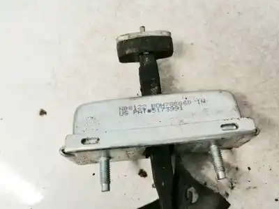 Second-hand car spare part hinge for citroen lna 0.6 oem iam references 5173991  n08122