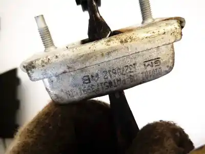 Second-hand car spare part hinge for bmw 3 (e30) m3 2.3 oem iam references 13270612  