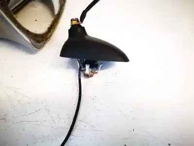 Peça sobressalente para automóvel em segunda mão antena por bmw 3 (e30) m3 2.3 referências oem iam 13331944  
