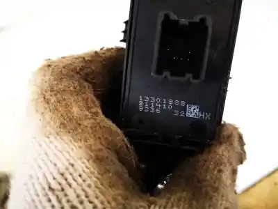 Second-hand car spare part left front power window switch for bmw 3 (e30) m3 2.3 oem iam references 13301888  
