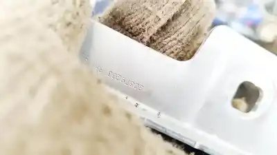 Second-hand car spare part bonnet hinge for bmw 3 (e30) m3 2.3 oem iam references 20879203  20879203rh