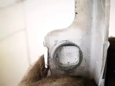 Second-hand car spare part bonnet hinge for bmw 3 (e30) m3 2.3 oem iam references 13186923  