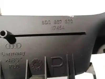 Автозапчастина б/у пластика для audi a4 avant (b5) 1.8 посилання на oem iam 8d0867372  