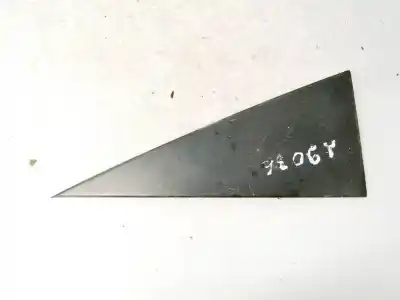 Peça sobressalente para automóvel em segunda mão plásticos por opel meriva b 1.7 16v cdti referências oem iam 13125609