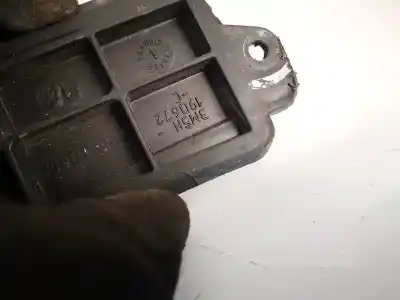 Автозапчастина б/у пластикler для nissan bluebird hatchback (t72, t12) 1.6 посилання на oem iam 3m5h19s672c  3m5h-19s672-c