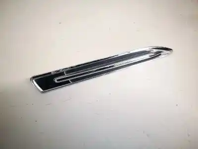 Автозапчастина б/у молдинг для nissan bluebird hatchback (t72, t12) 1.6 посилання на oem iam bs7116c217a