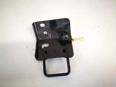 Автозапчастина б/у пластикler для nissan bluebird hatchback (t72, t12) 1.6 посилання на oem iam 7s71114b09ad