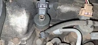 Peça sobressalente para automóvel em segunda mão injetor por skoda octavia ii combi (1z5) 1.6 tdi 4x4 referências oem iam 0445110221