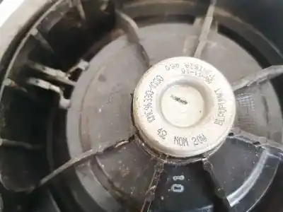 Second-hand car spare part speaker for opel senator a (29_) 3.0 e oem iam references 963301000  96330-1000