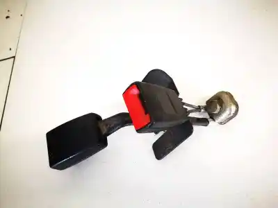 Автозапчасти б/у крюк для ремня задний центральный за audi a6, c5 2001.08 - 2005.01 facelift 2.5 tdi 114kw 2001.08 - 2005.01 ссылки oem iam 8d0857739d01c  8d0857739d