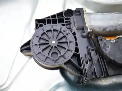 Автозапчастина б/у двигатель переднього правого скла для volkswagen passat variant (3b5) 1.9 tdi посилання на oem iam 119090xxx  119090-xxx