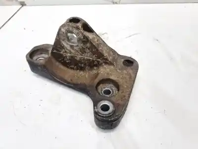 Second-hand car spare part engine support for opel kadett e fastback (t85) 1.4 s (c08, c48, d08, d48) oem iam references 7h0199207c  