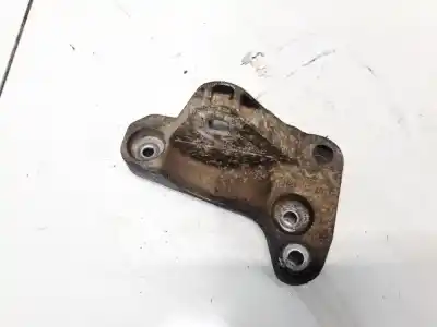 Second-hand car spare part engine support for opel kadett e fastback (t85) 1.4 s (c08, c48, d08, d48) oem iam references 7h0199207c