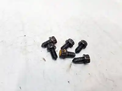 Pezzo di ricambio per auto di seconda mano pezzi vari per opel kadett e fastback (t85) 1.4 s (c08, c48, d08, d48) riferimenti oem iam   