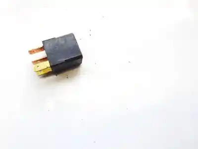 Second-hand car spare part relay for mazda 5 berl. (cr) 2.0 crtd active+ (105kw) oem iam references um4667730  