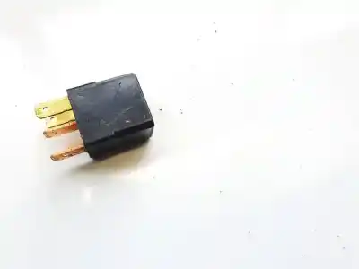 Second-hand car spare part relay for mazda 5 berl. (cr) 2.0 crtd active+ (105kw) oem iam references um4667730  