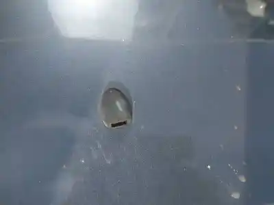 Second-hand car spare part plastics for peugeot 207 1.4 16v cat (kfu / et3j4) oem iam references 