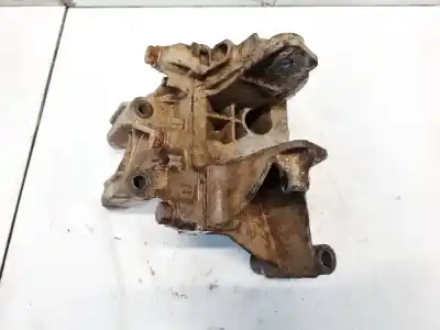 Second-hand car spare part engine support for opel kadett e fastback (t85) 1.4 s (c08, c48, d08, d48) oem iam references 070199343b