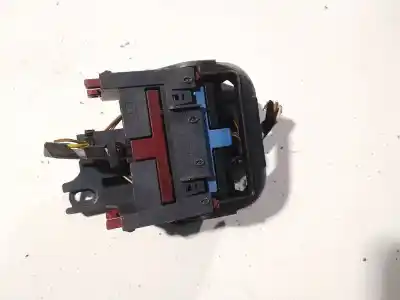 Автозапчасти б/у блок реле/предохранителей за opel vectra c (z02) 2.2 dti 16v (f69) ссылки oem iam 13557101  1355710-1, 1355708-1