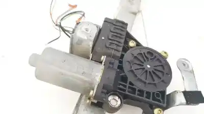 Автозапчастина б/у двигатель заднього правого скла для nissan bluebird hatchback (t72, t12) 1.6 посилання на oem iam 0130821772