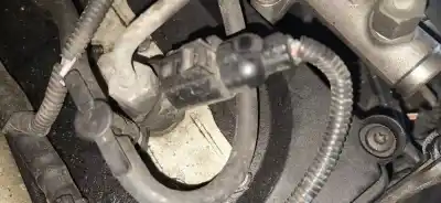 Peça sobressalente para automóvel em segunda mão injetor por opel kadett e fastback (t85) 1.4 s (c08, c48, d08, d48) referências oem iam   